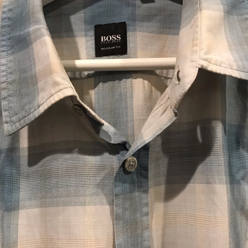 Hugo button down shirt - Picture 2 of 2